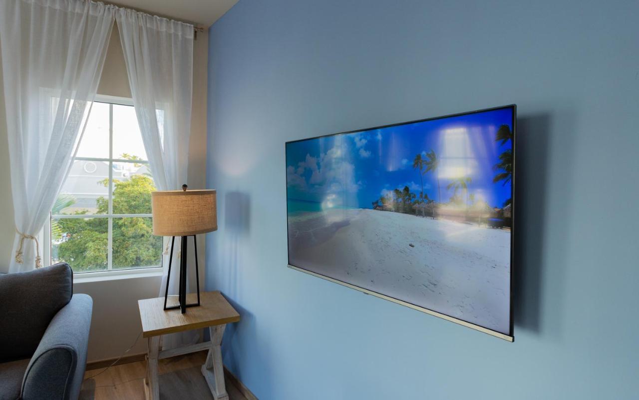 Oranjestad City Suites Ngoại thất bức ảnh