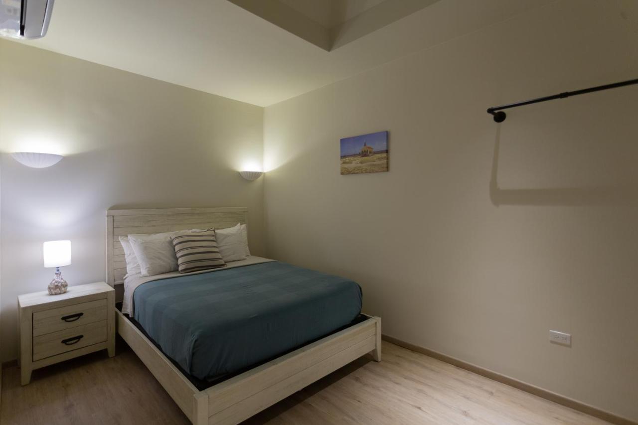 Oranjestad City Suites Ngoại thất bức ảnh
